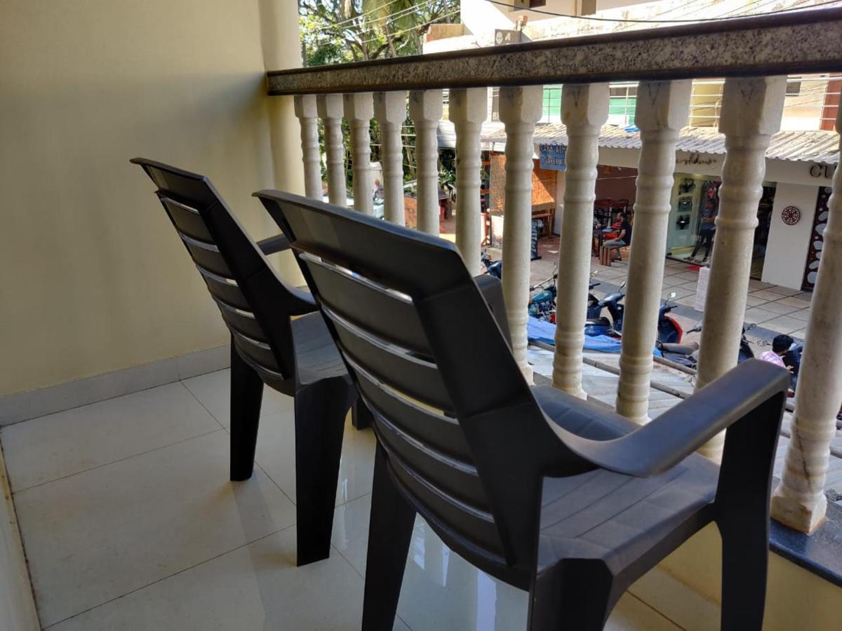 Rishi House Hotell Arambol Eksteriør bilde