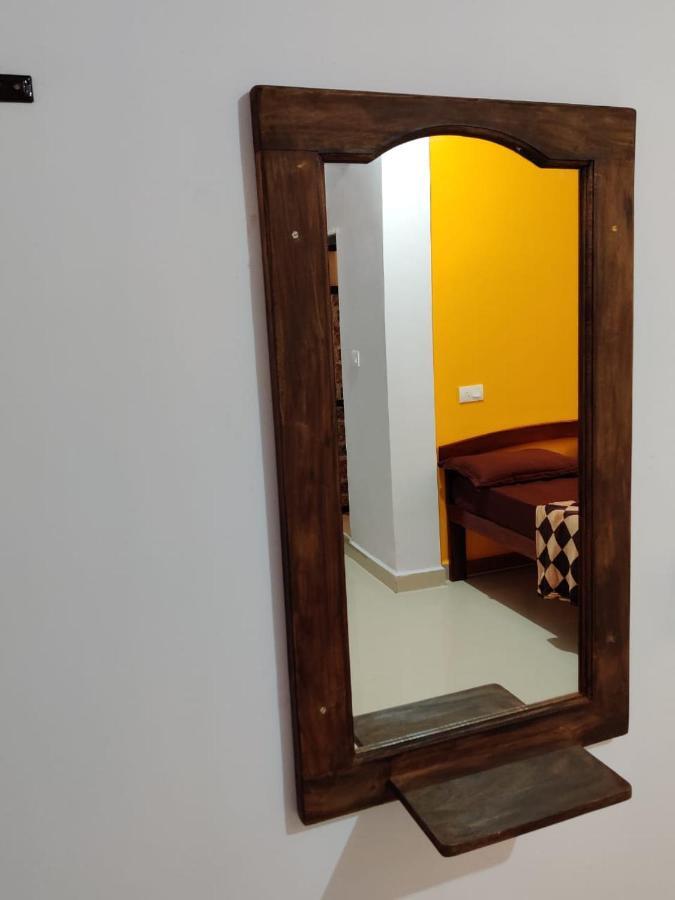 Rishi House Hotell Arambol Eksteriør bilde