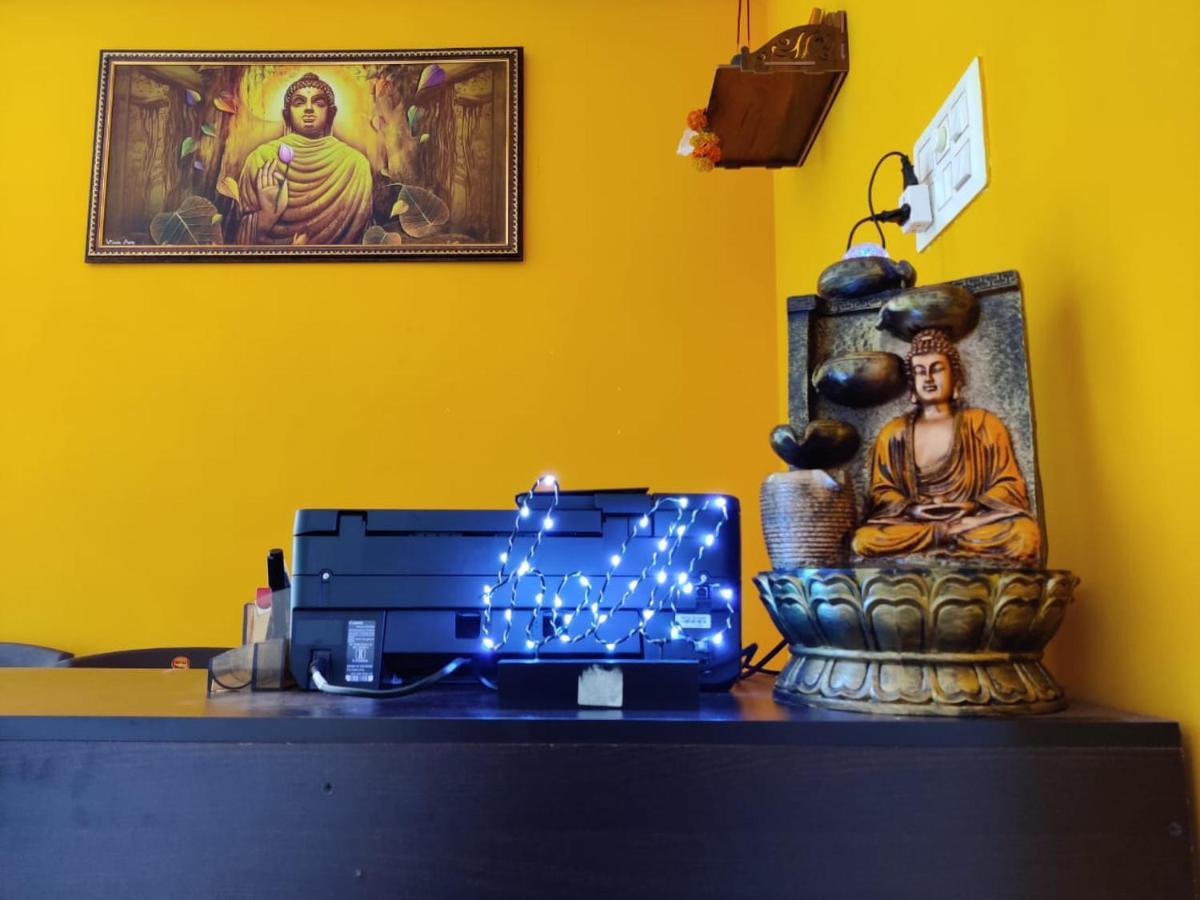 Rishi House Hotell Arambol Eksteriør bilde