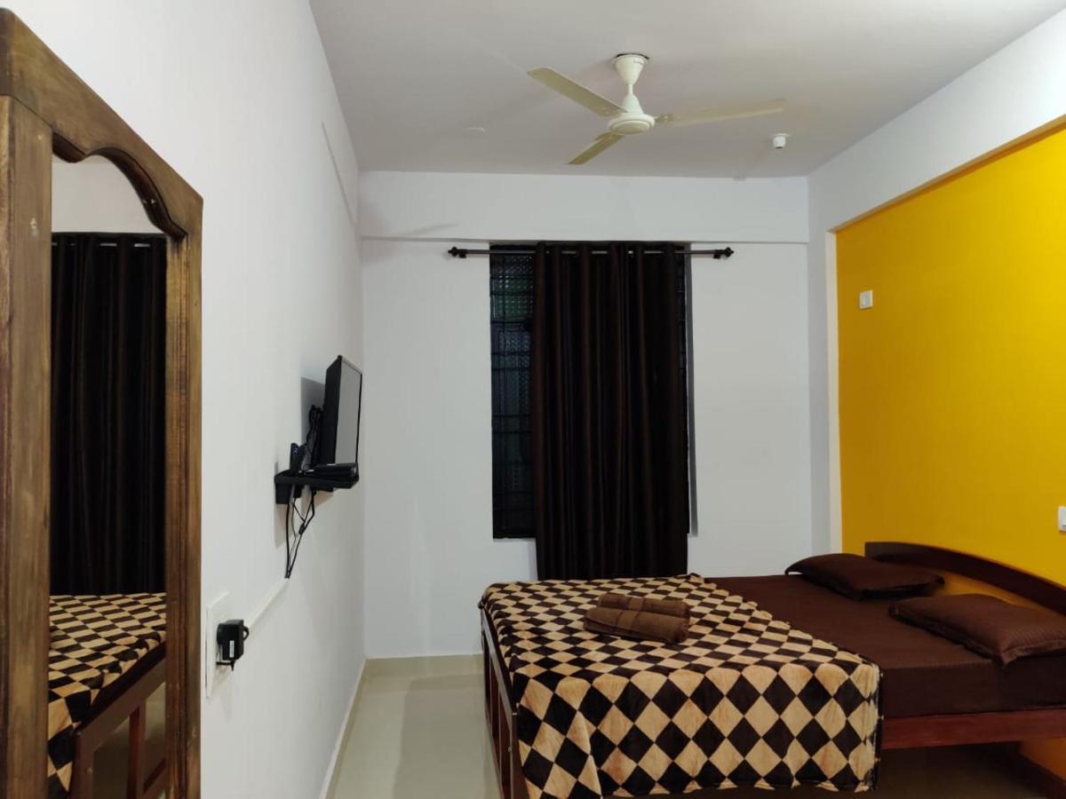 Rishi House Hotell Arambol Eksteriør bilde