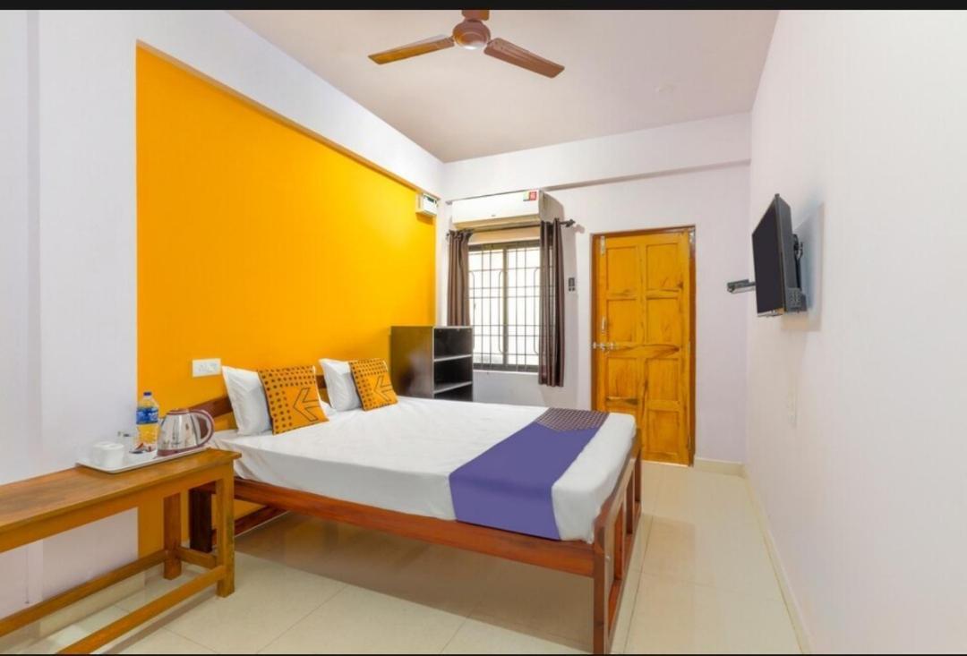 Rishi House Hotell Arambol Eksteriør bilde