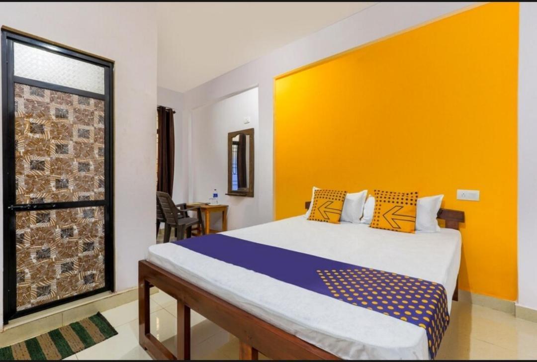 Rishi House Hotell Arambol Eksteriør bilde
